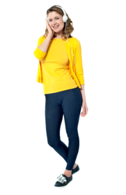 flatkoliknet-muzik-dinleyen-kulaklikli-bayan-resimleri-13.png